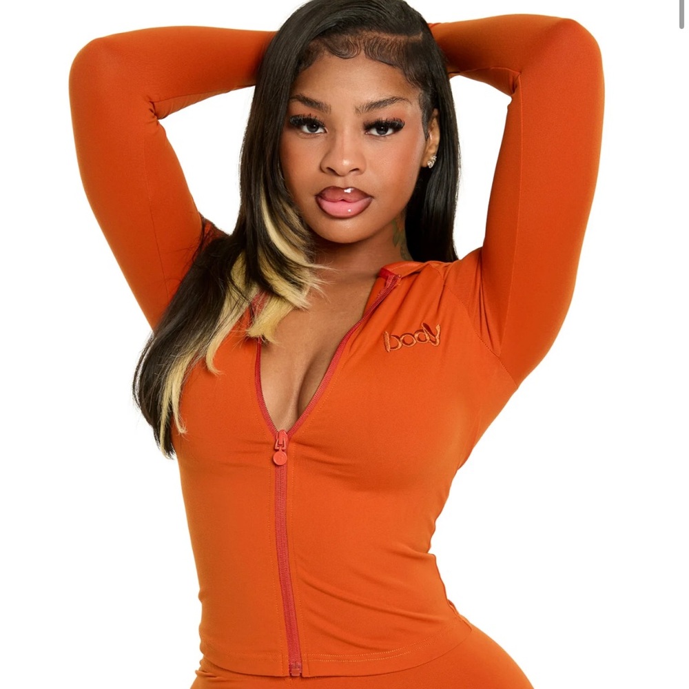 Body By raven tracy set
